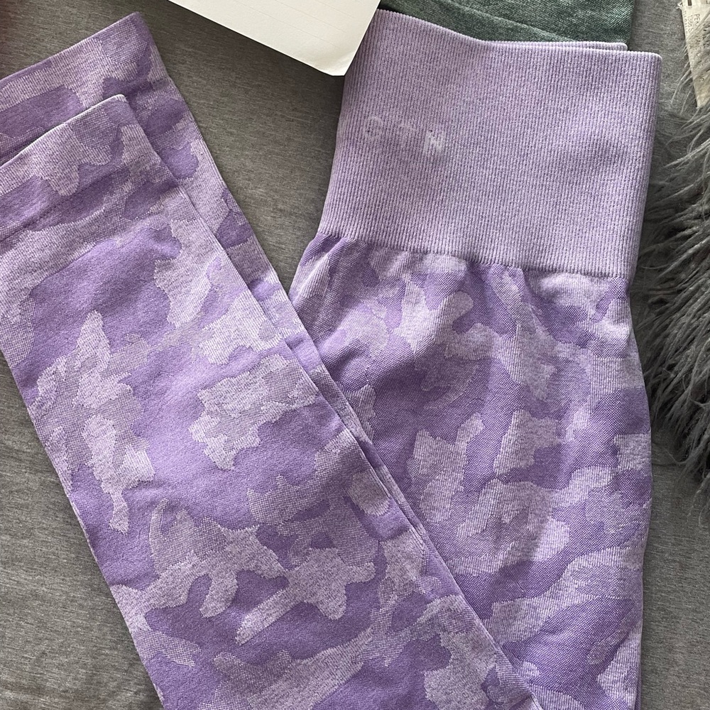 Nvgtn camo leggings in color violet